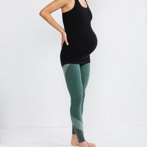 Beyond the Bump/Beyond Yoga Maternity Leggings - Green - Size Small